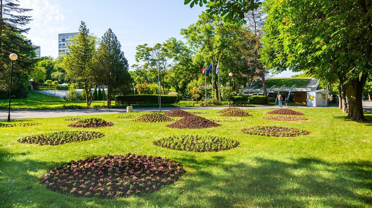 Апартамент Бриз Burgas City Exterior foto